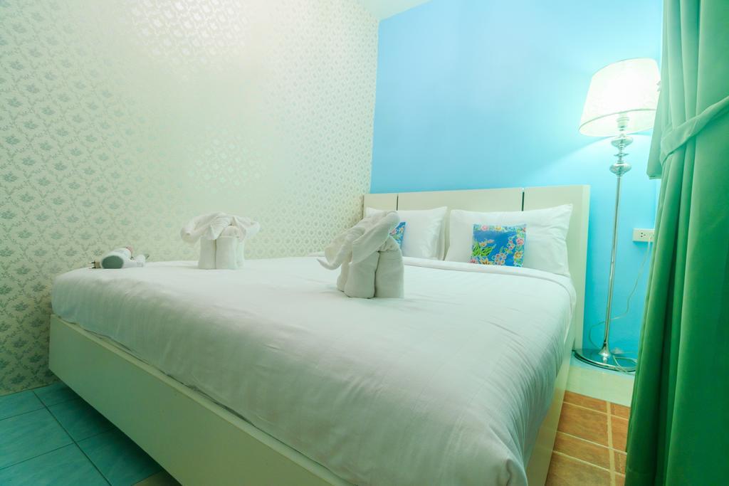 Frog House Bed & Breakfast (Adults Only) Patong Eksteriør billede