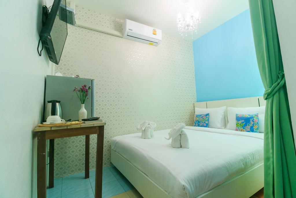 Frog House Bed & Breakfast (Adults Only) Patong Eksteriør billede