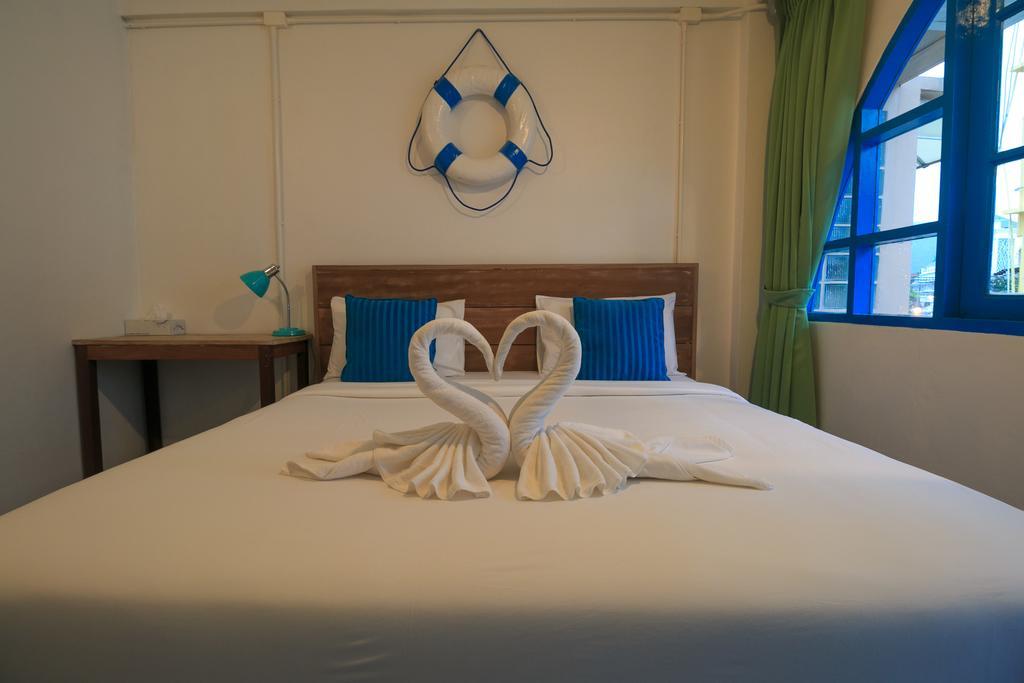 Frog House Bed & Breakfast (Adults Only) Patong Eksteriør billede