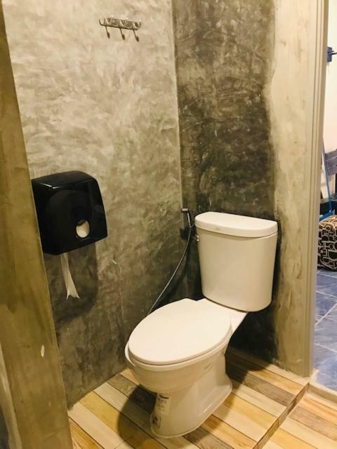 Frog House Bed & Breakfast (Adults Only) Patong Eksteriør billede