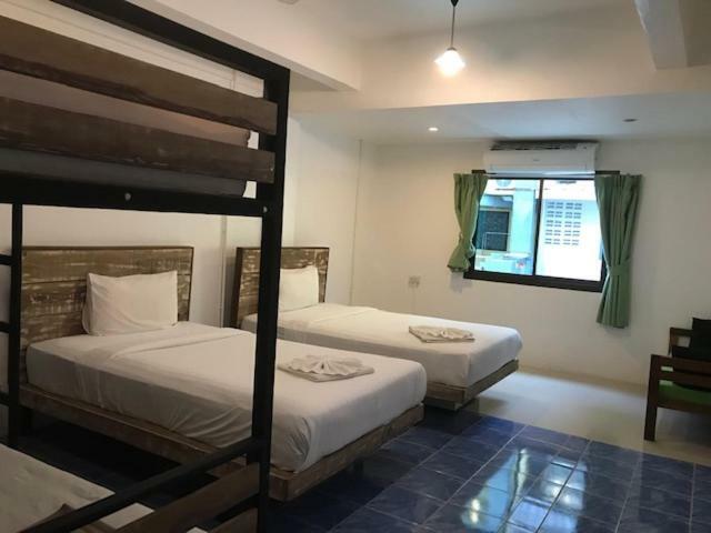 Frog House Bed & Breakfast (Adults Only) Patong Eksteriør billede