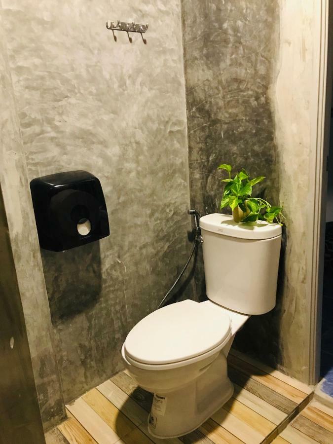 Frog House Bed & Breakfast (Adults Only) Patong Eksteriør billede