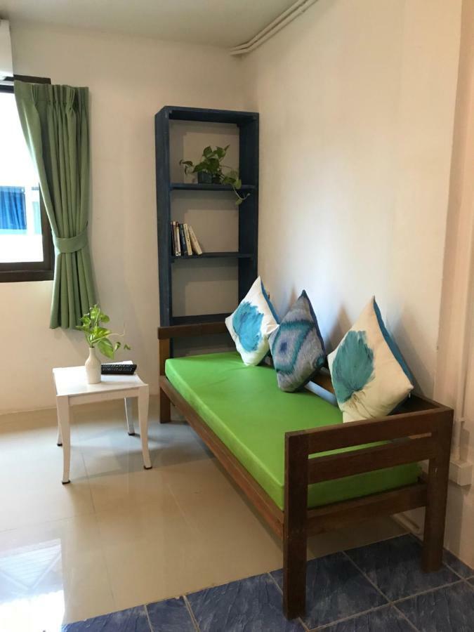 Frog House Bed & Breakfast (Adults Only) Patong Eksteriør billede